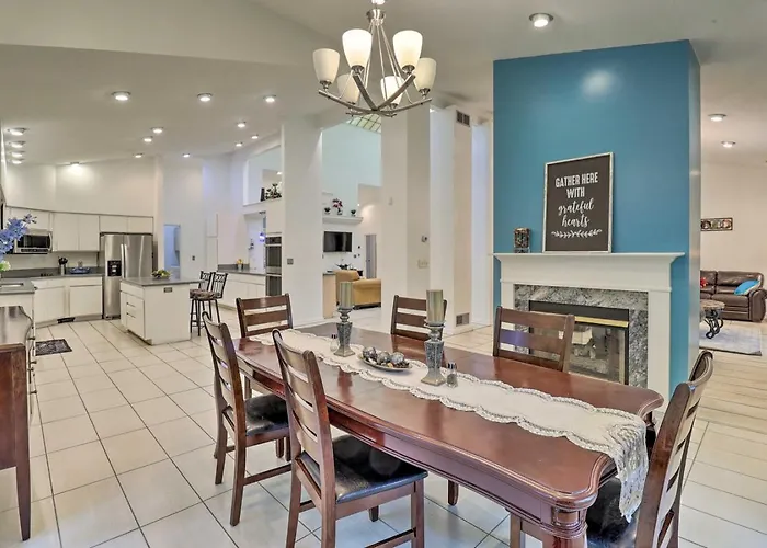 Pet-Friendly Dover Retreat With Yard And Pool Table